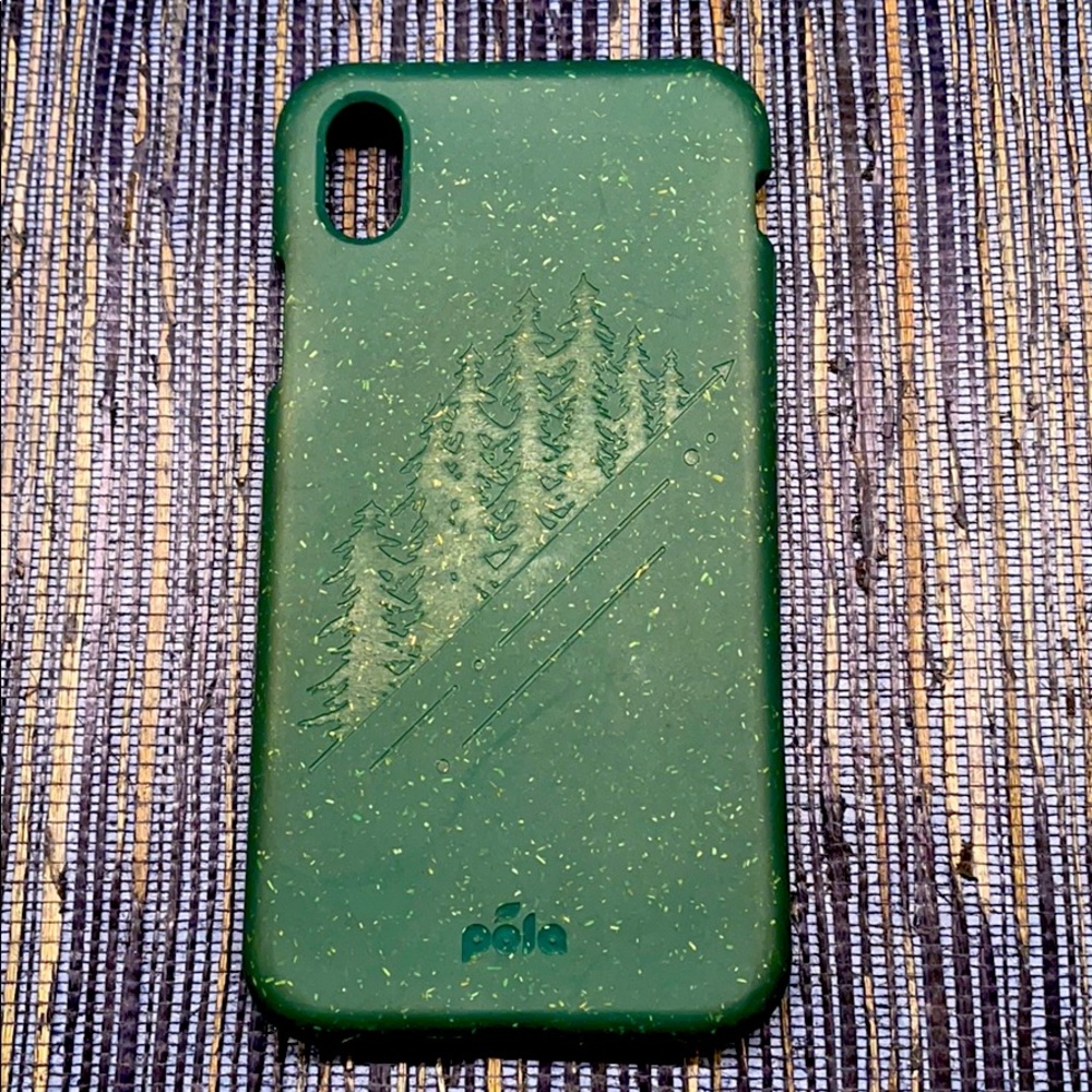 Pela XR case
